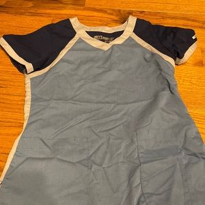 Barely used greys anatomy scrub top multicolor with 2 pockets